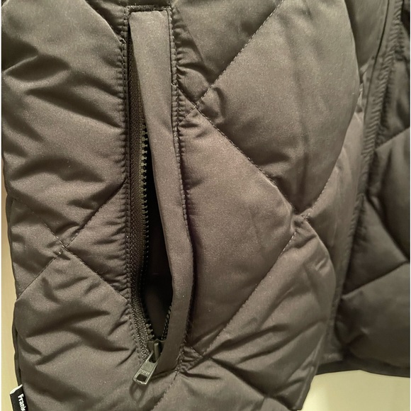 Frank & Oak Black Thermore Reversible Skyline Bomber Jacket Size Small - Picture 11 of 11